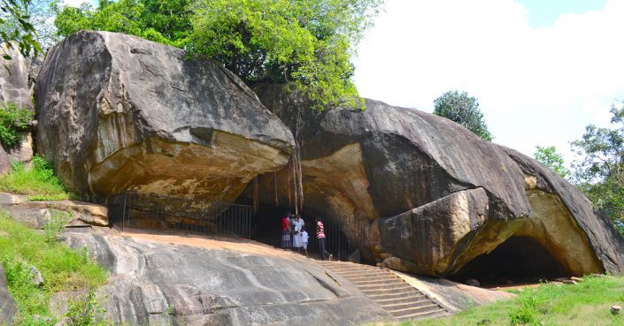 Vessagiriya Rock Caves – Anuradhapura