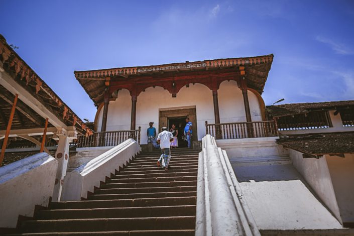 ratnapura saman devalaya